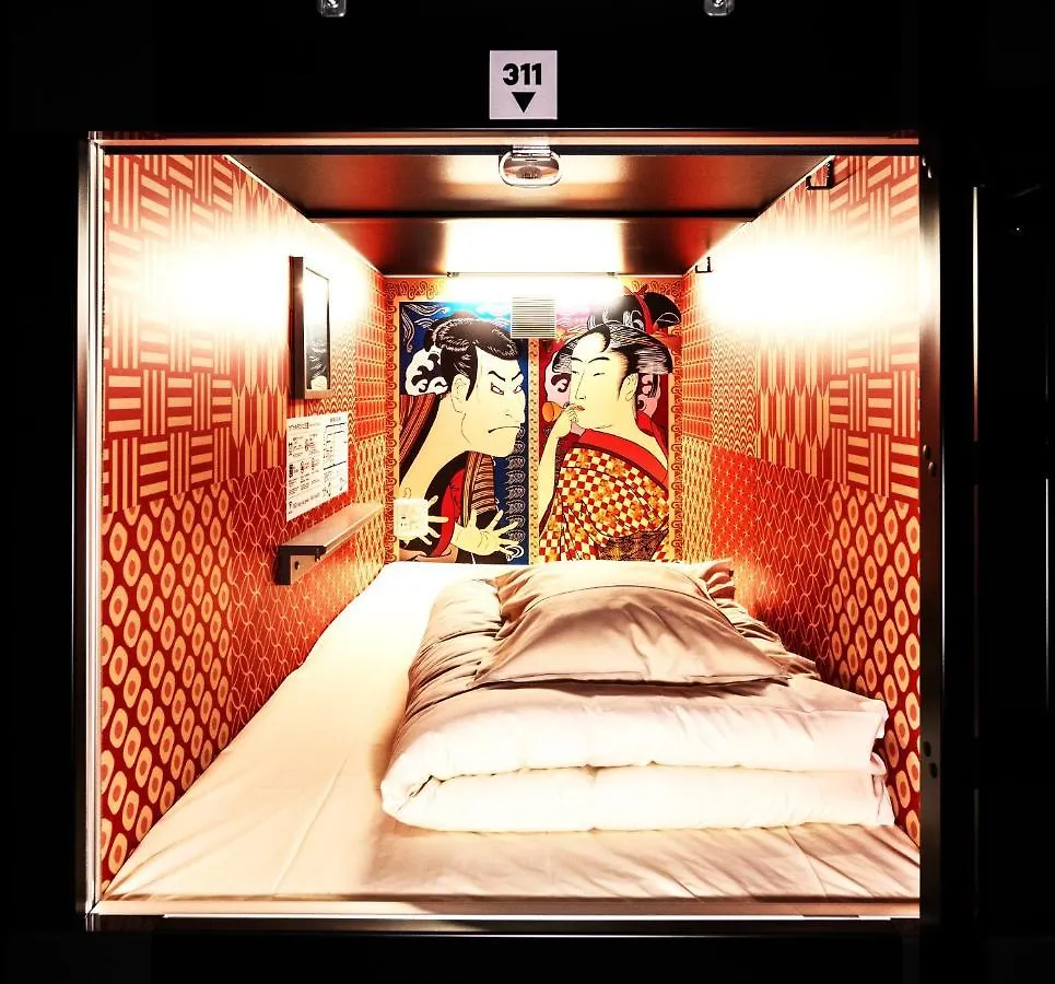 Kapselhotell Ninja & Geisha Hotell Osaka